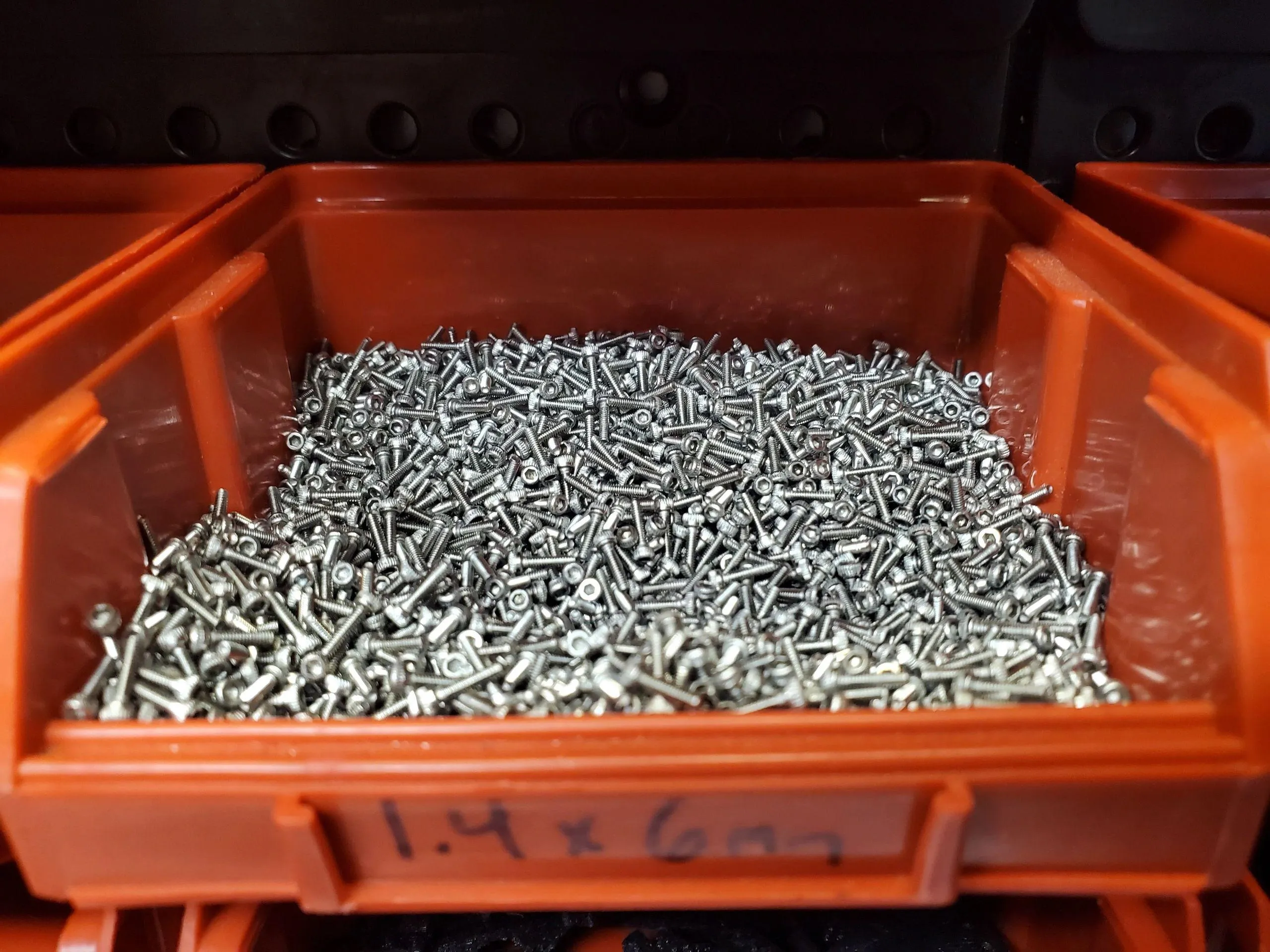 Stainless steel screws m1.4 - Image 3