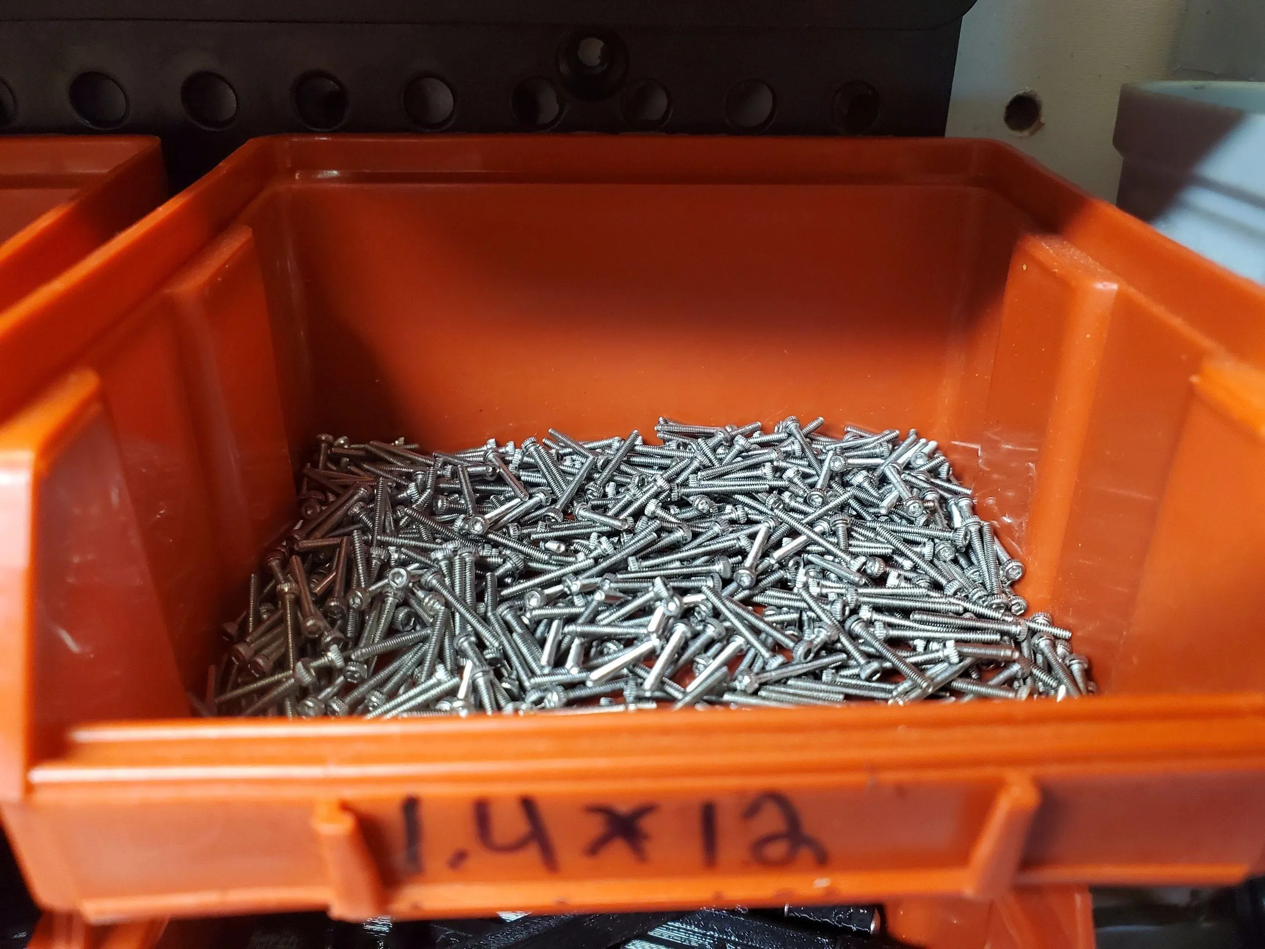 Stainless steel screws m1.4 - Image 6